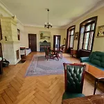 Palac Sapetow 3* Tuczno (Strzelce-Drezdenko)