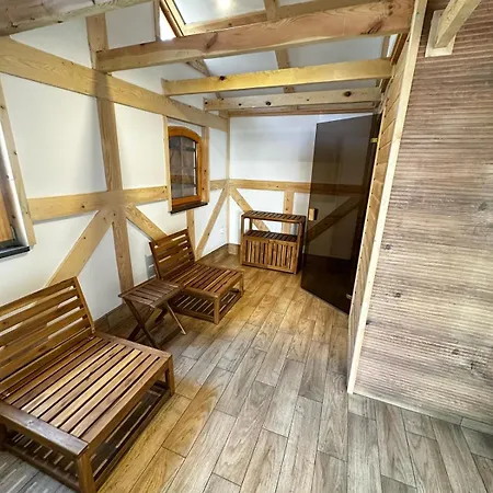 Apart-hotel Pałac Sapetów Tuczno (Strzelce-Drezdenko)