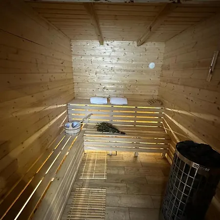 Lägenhetshotell Palac Sapetow