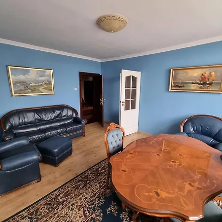 Pałac Sapetów Apart-hotel 3*