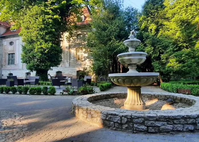 Palac Sapetow Aparthotel 3*