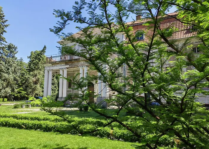 Aparthotel Palac Sapetow Tuczno (Strzelce-Drezdenko)